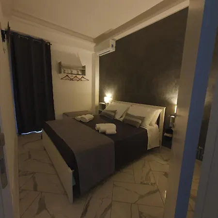 Bed & Breakfast Risea Rooms 3*