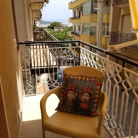Bed & Breakfast Risea Giardini Naxos